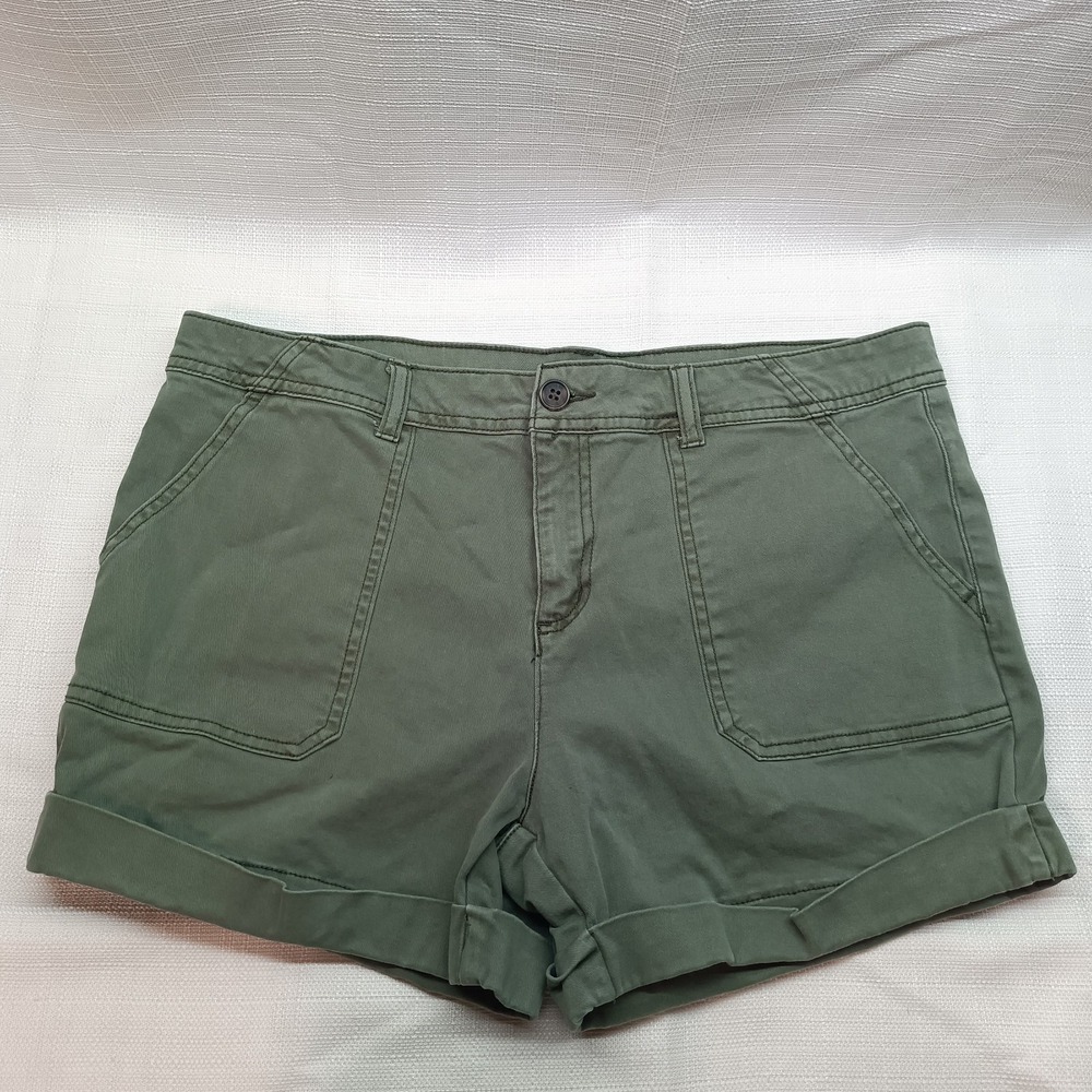 C&C California Chino‎ Shorts Womens 12 Roll Cuff Army Green Mid Rise Y2K